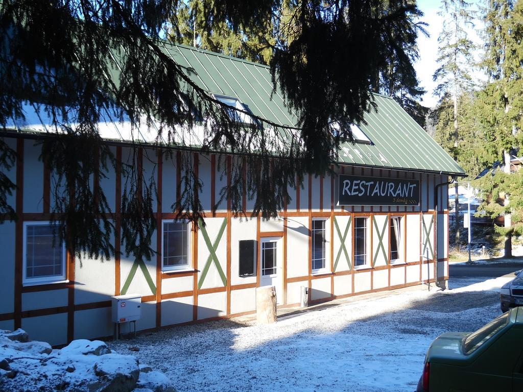 3 Domky Panzió Deménvölgy Kültér fotó